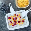FrostyFun IJsrollenmachine voor Kinderen | Zelf IJs Maken Zonder Stroom | RVS IJsroller met 2 Spatels | Keuken Speelgoed 3+ | Vrolijkspelen